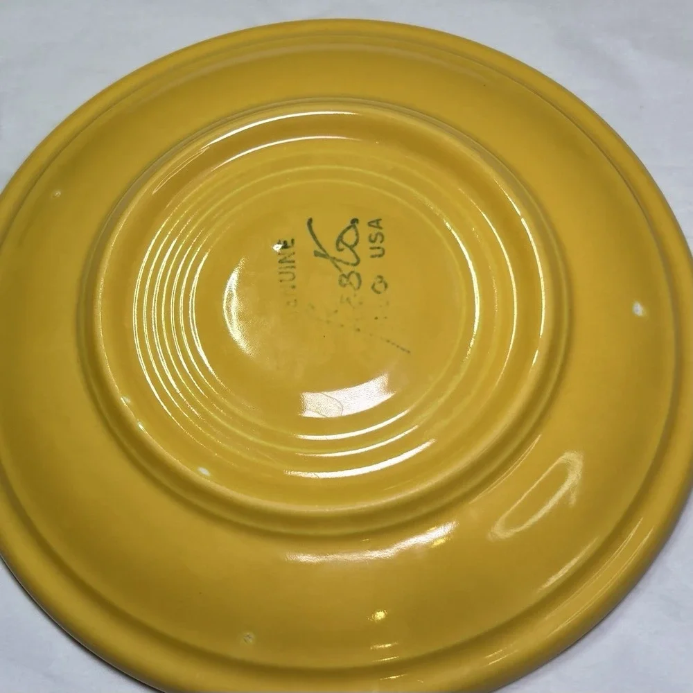 Homer Laughlin Genuine Fiesta‎ Ware YELLOW Saucer plates 6